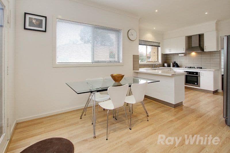 8 Lojosa Court, FERNTREE GULLY VIC 3156, Ferntree Gully - Thumbnail 5