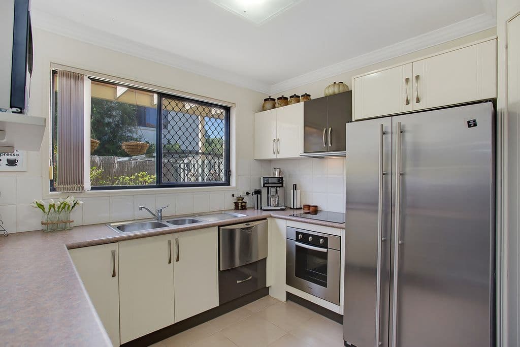 249 Christine Avenue, Varsity Lakes QLD 4227, Varsity Lakes - Thumbnail 5
