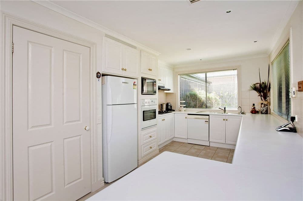 3 Meadowvale Drive, GROVEDALE VIC 3216, Grovedale - Thumbnail 7