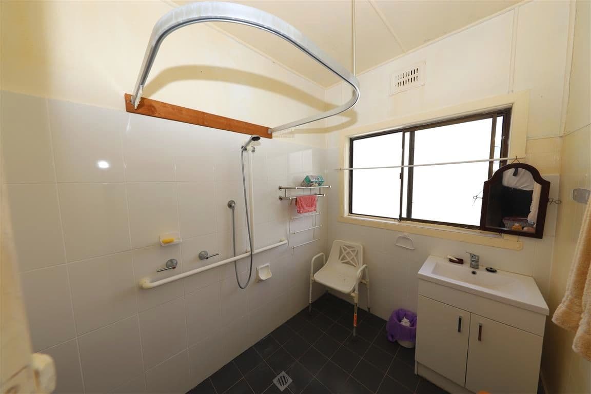 28 Coorabel Avenue, Batlow NSW 2730, Batlow - Thumbnail 7