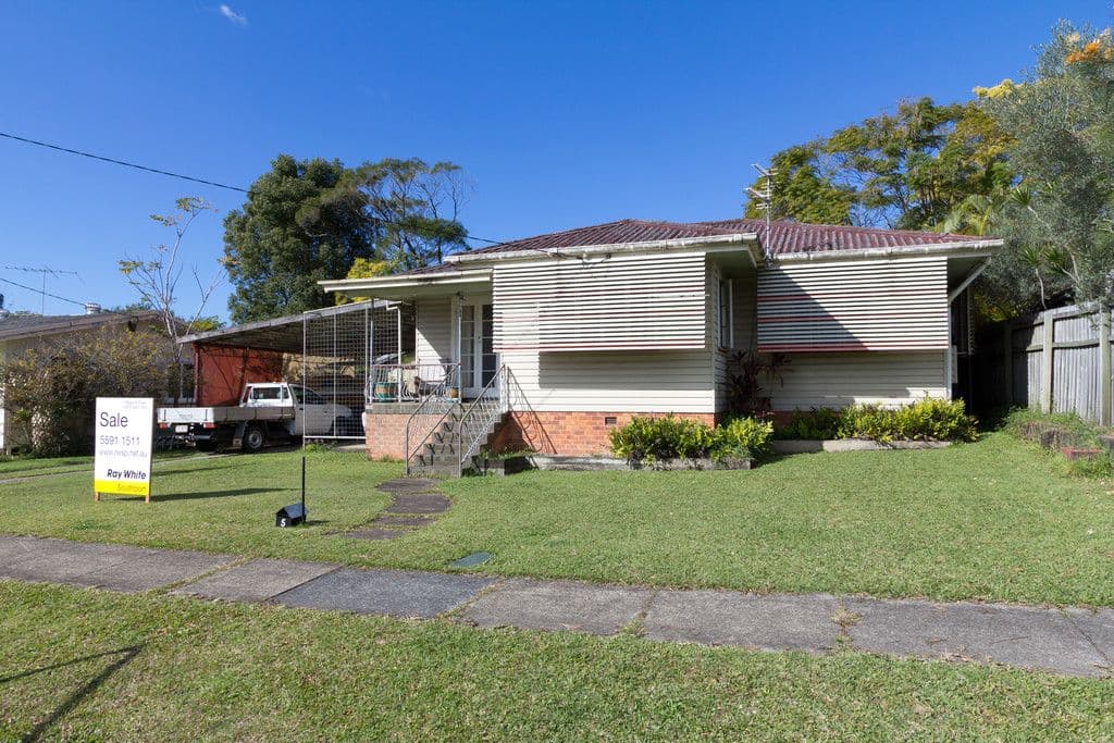 5 Echlin Street, LABRADOR QLD 4215, Labrador - Image 1