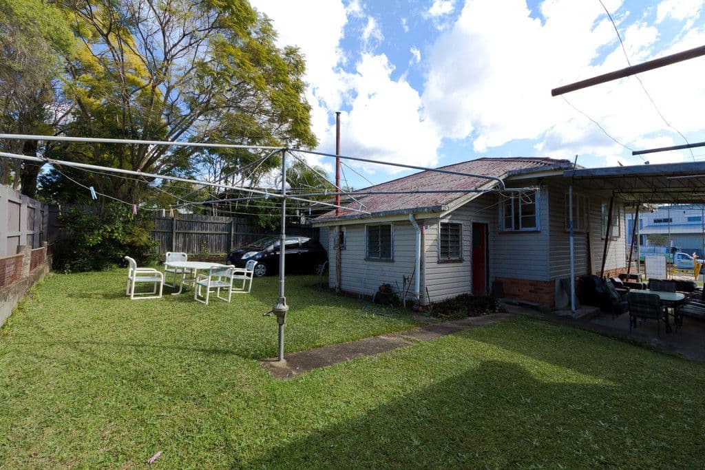5 Echlin Street, LABRADOR QLD 4215, Labrador - Thumbnail 6