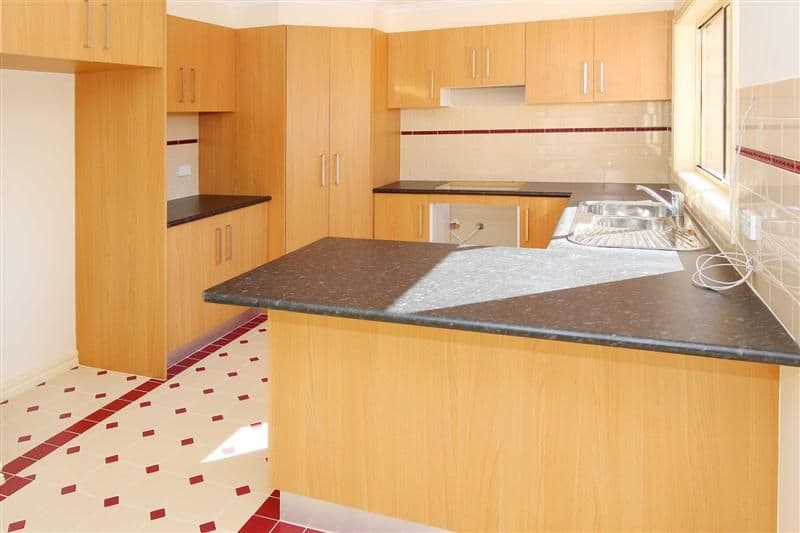 38 Allenby Road, HILLSIDE VIC 3037, Hillside - Thumbnail 2
