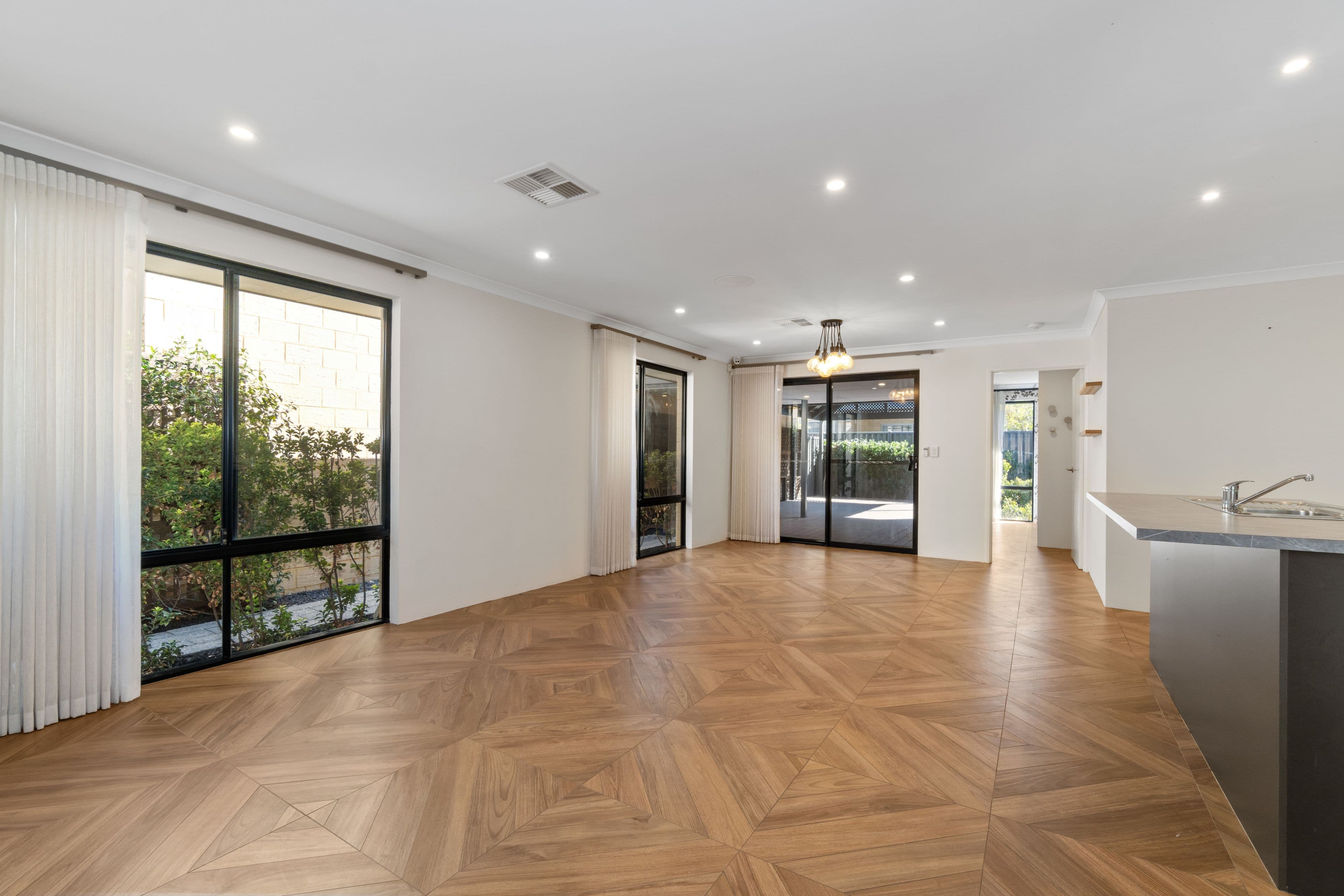 28 Kasanka Avenue, BRABHAM WA 6055, Brabham - Thumbnail 4