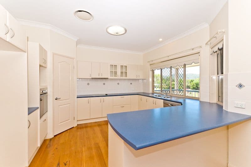 1 Meadowood Close, SAMFORD QLD 4520, Samford - Thumbnail 2