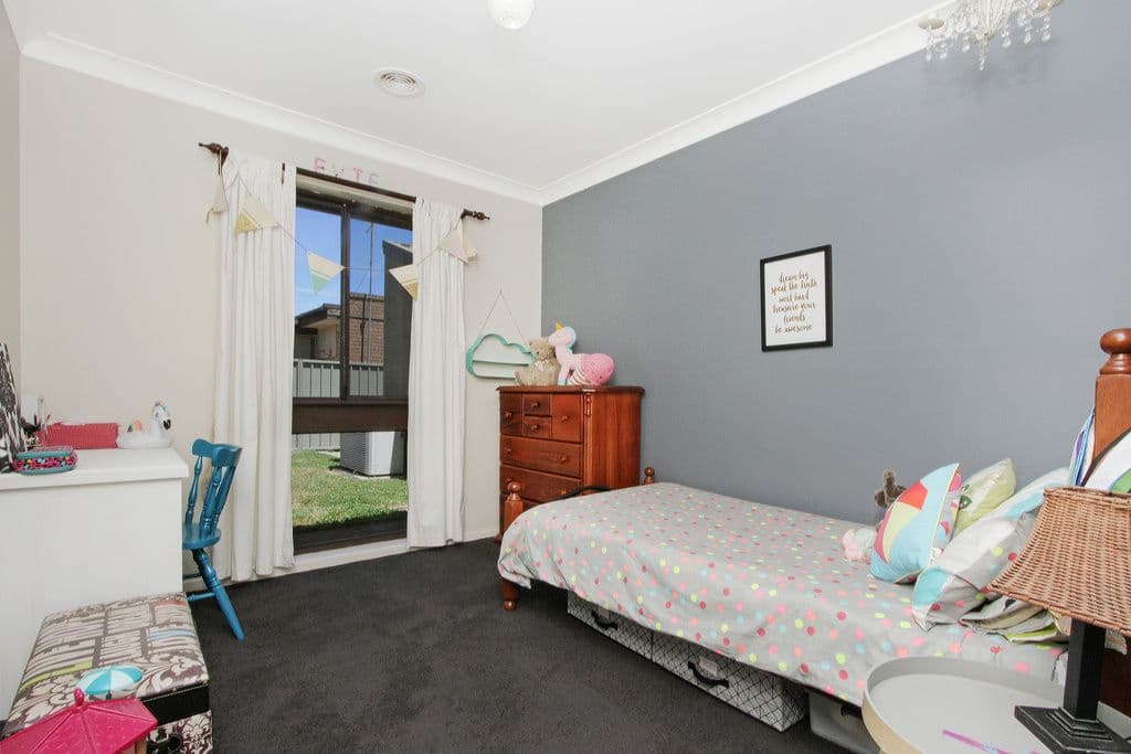 15 Rex Street, Goulburn - Thumbnail 8