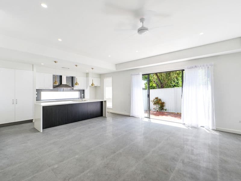 31 Blake Street, Southport QLD 4215, Southport - Thumbnail 7