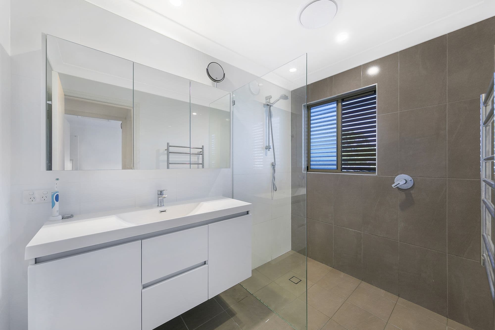 38 Robertson Road, Killarney Vale - Thumbnail 4