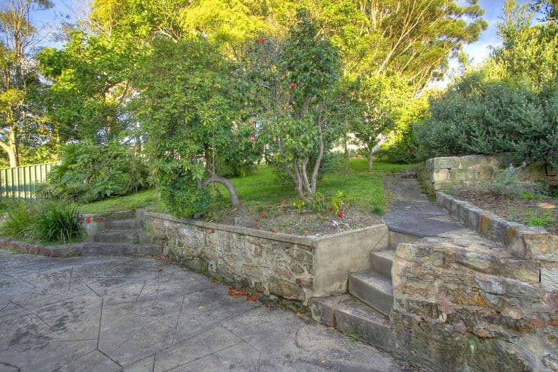 12  Foster Street, HELENSBURGH NSW 2508, Helensburgh - Thumbnail 2