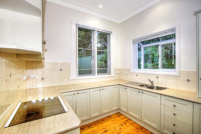 12  Foster Street, HELENSBURGH NSW 2508, Helensburgh - Thumbnail 4