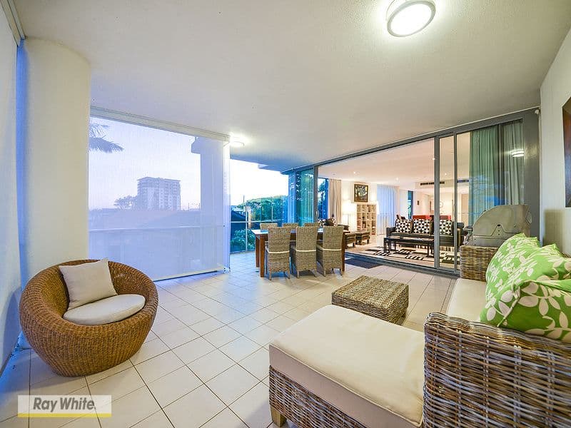 16 Prince Edward Parade, Redcliffe QLD 4020, Redcliffe - Thumbnail 3
