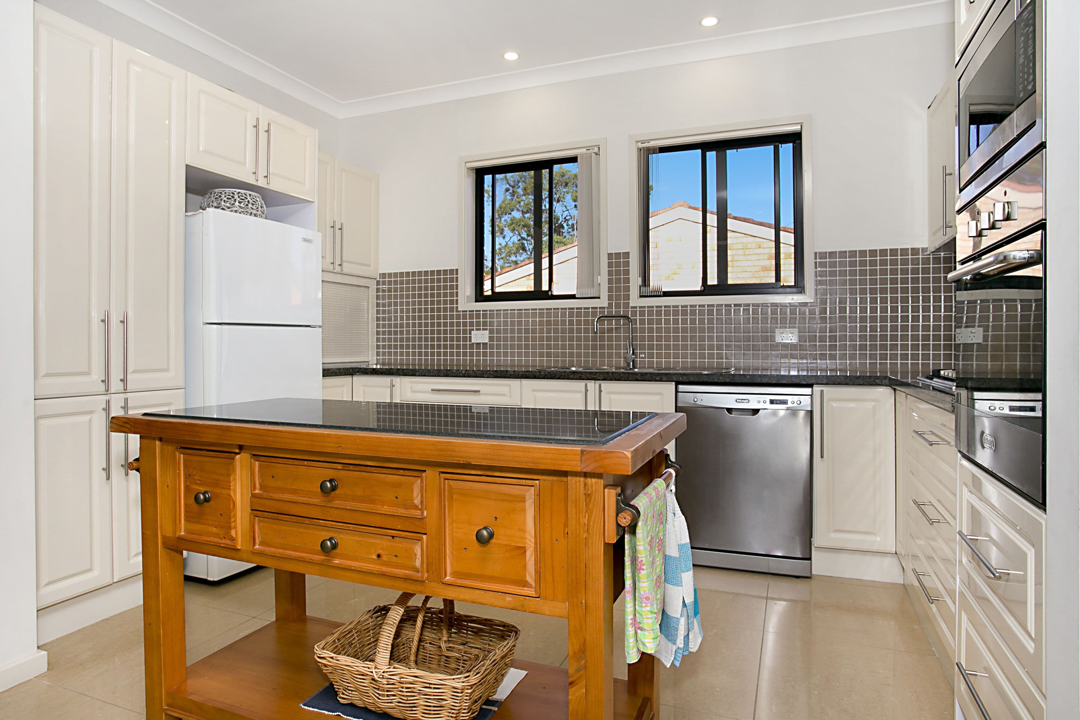 52 Austral Street, Nelson Bay - Thumbnail 3