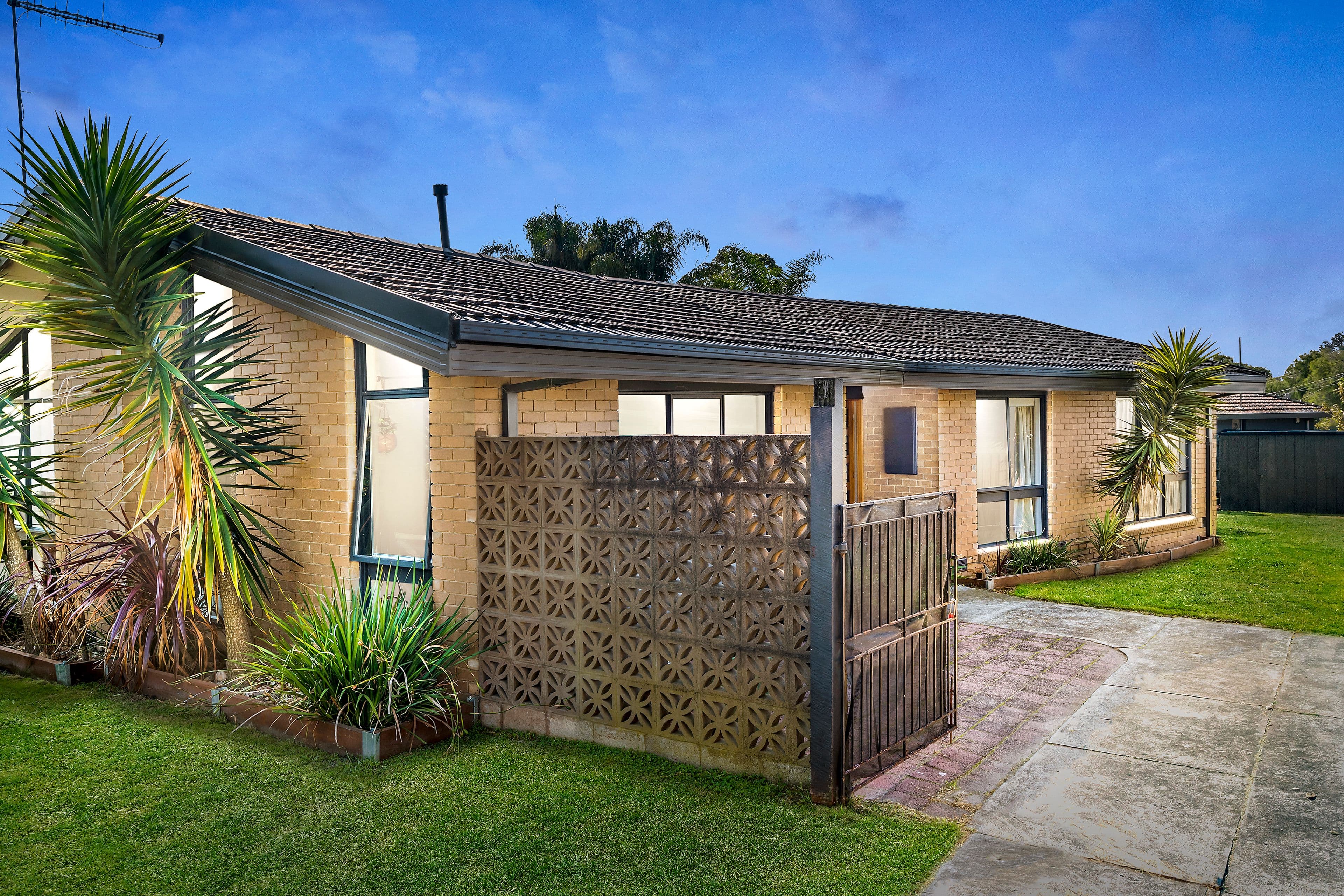 11 Coral Street, Frankston VIC 3199, Frankston - Image 1