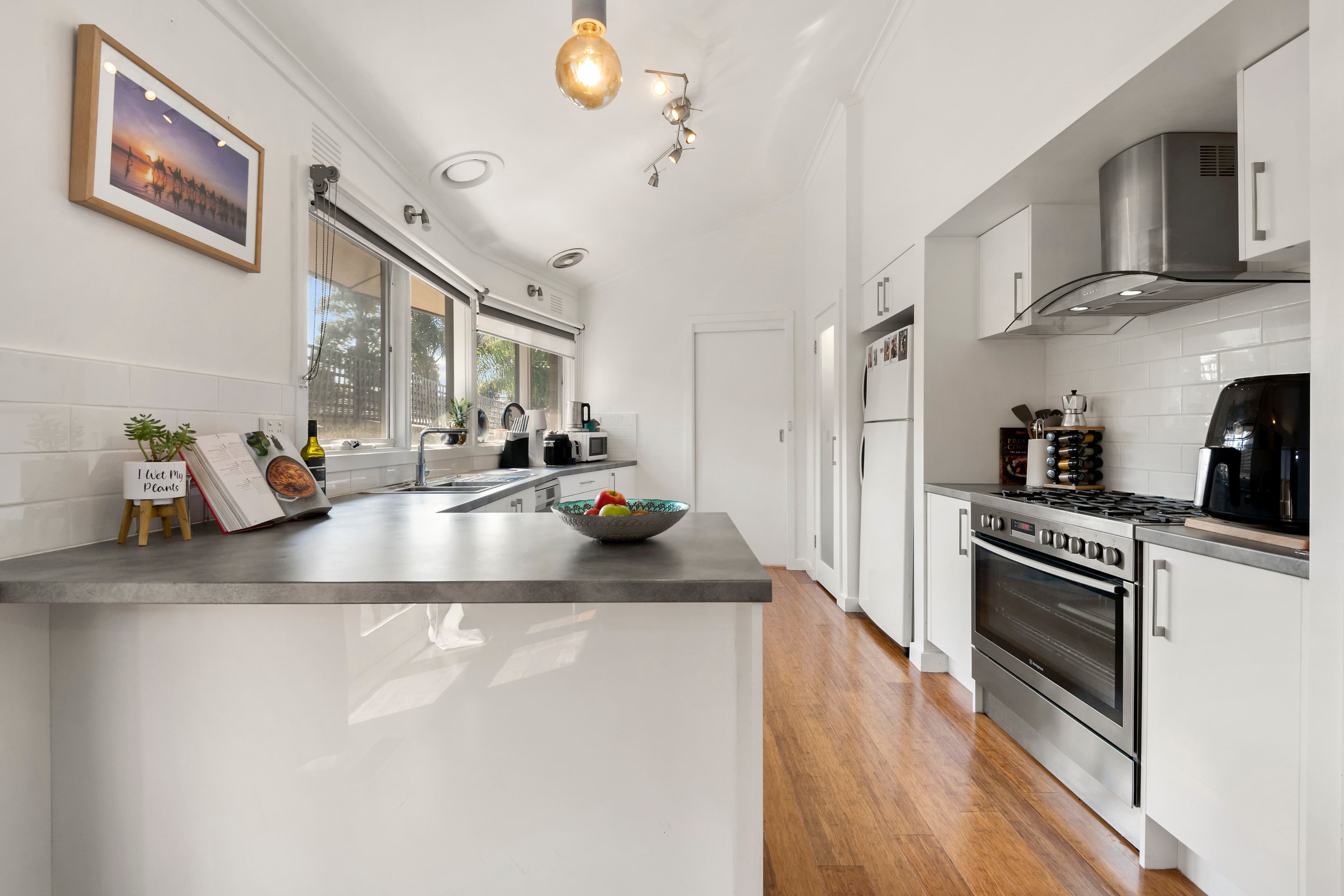 11 Coral Street, Frankston VIC 3199, Frankston - Thumbnail 3