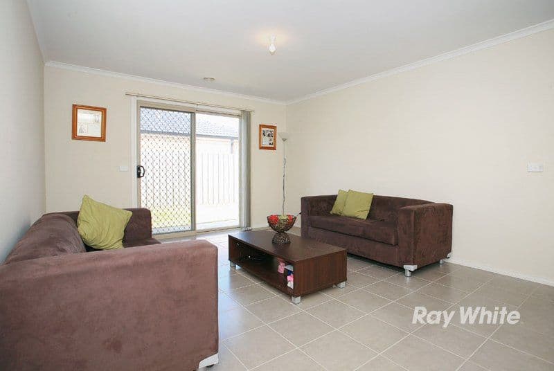 22 Kulkami Way, CRANBOURNE VIC 3977, Cranbourne West - Thumbnail 8