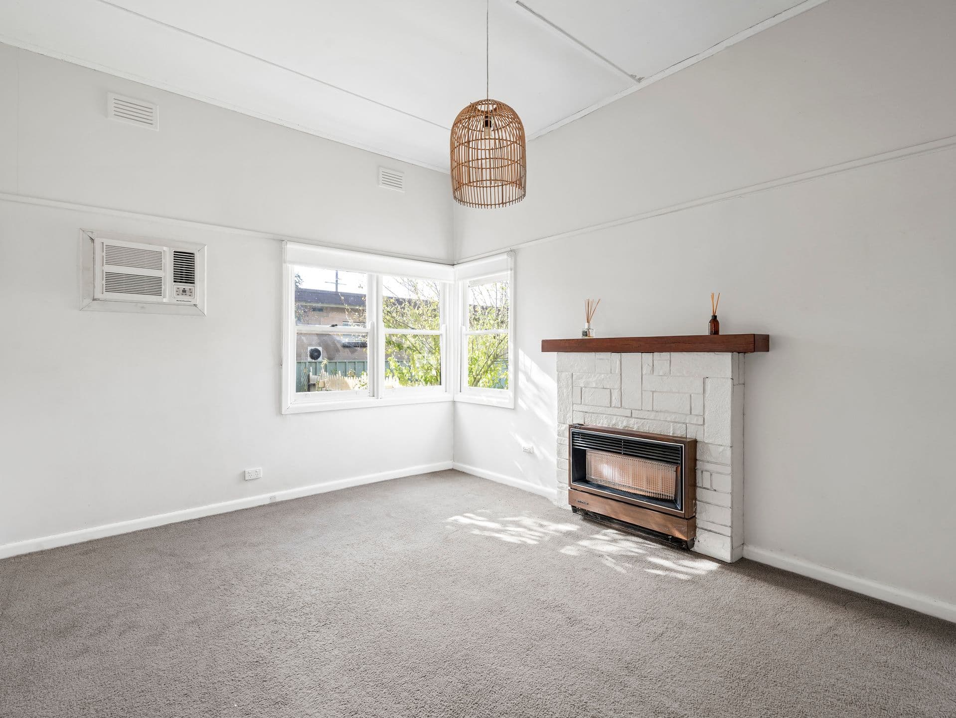 105 Faithfull Street, Benalla VIC 3672, Benalla - Thumbnail 5