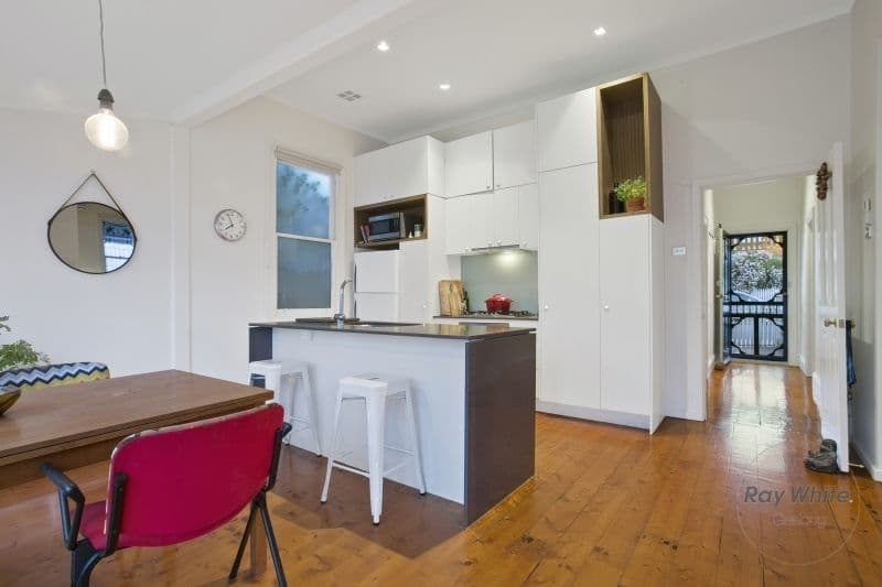 16 Catherine Street, Geelong West VIC 3218, Geelong West - Thumbnail 4