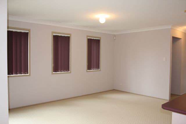 SUNBURY, VIC, Sunbury - Thumbnail 4