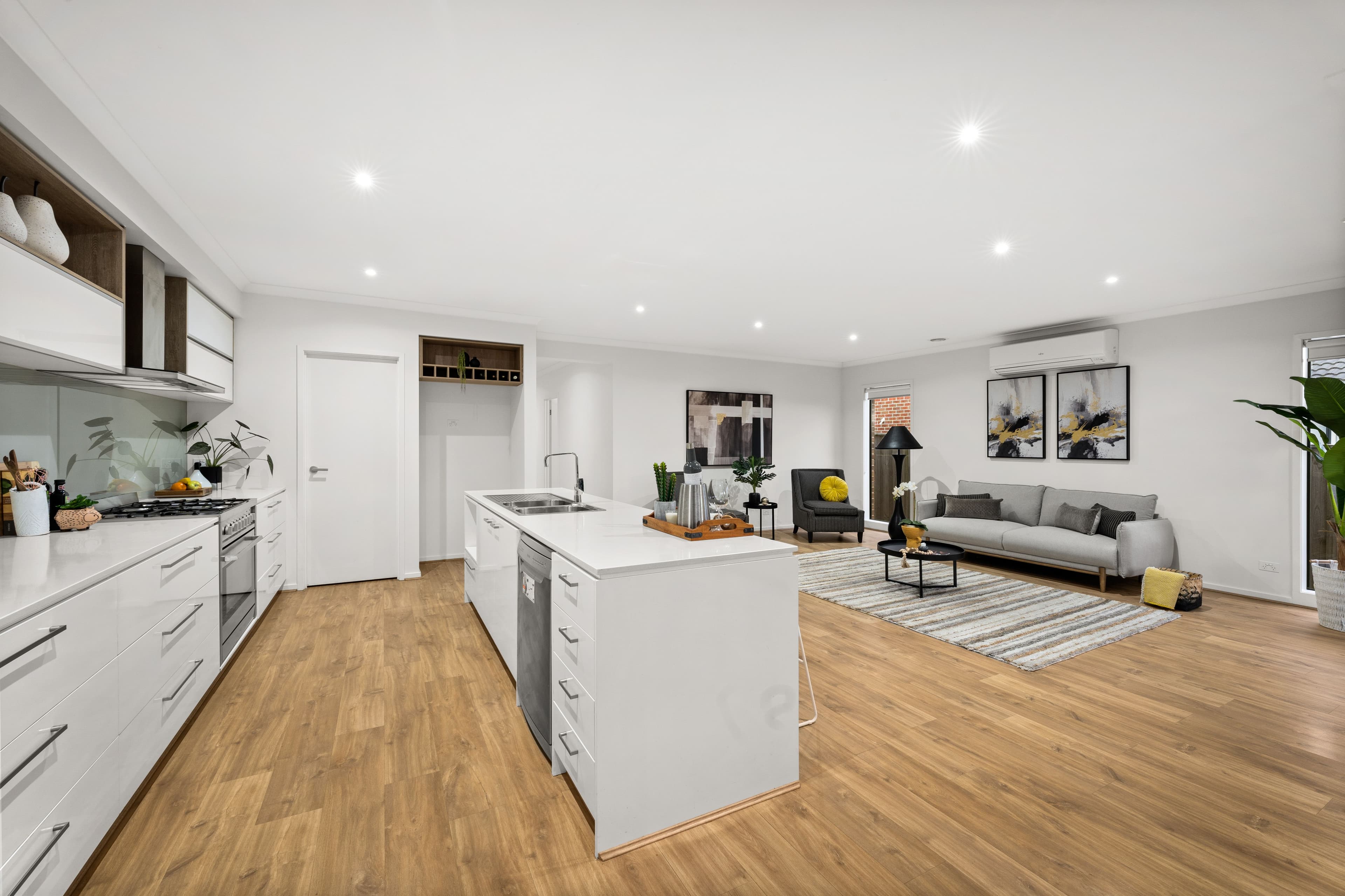 17 Denman Street, Officer VIC 3809, Officer - Thumbnail 7