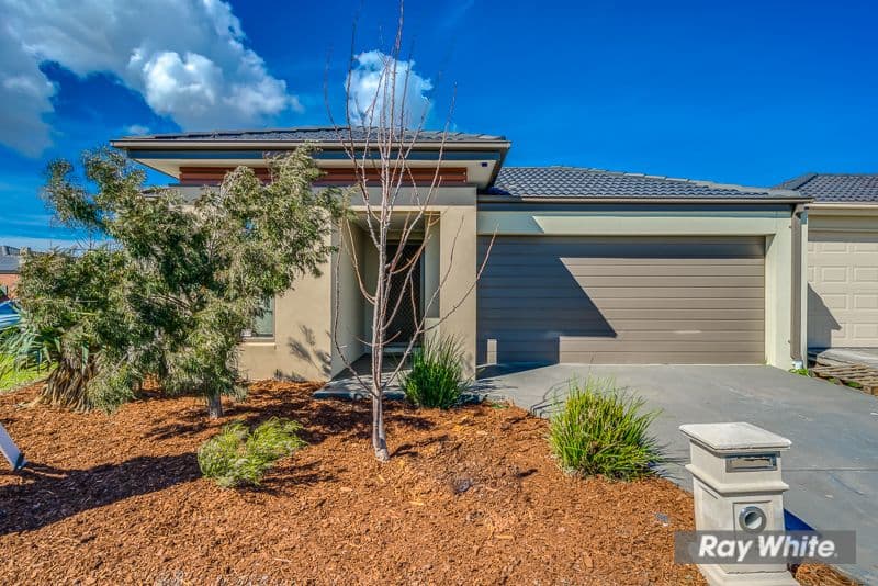 15 ST MARTINS Boulevard, Truganina VIC 3029, Truganina - Thumbnail 2