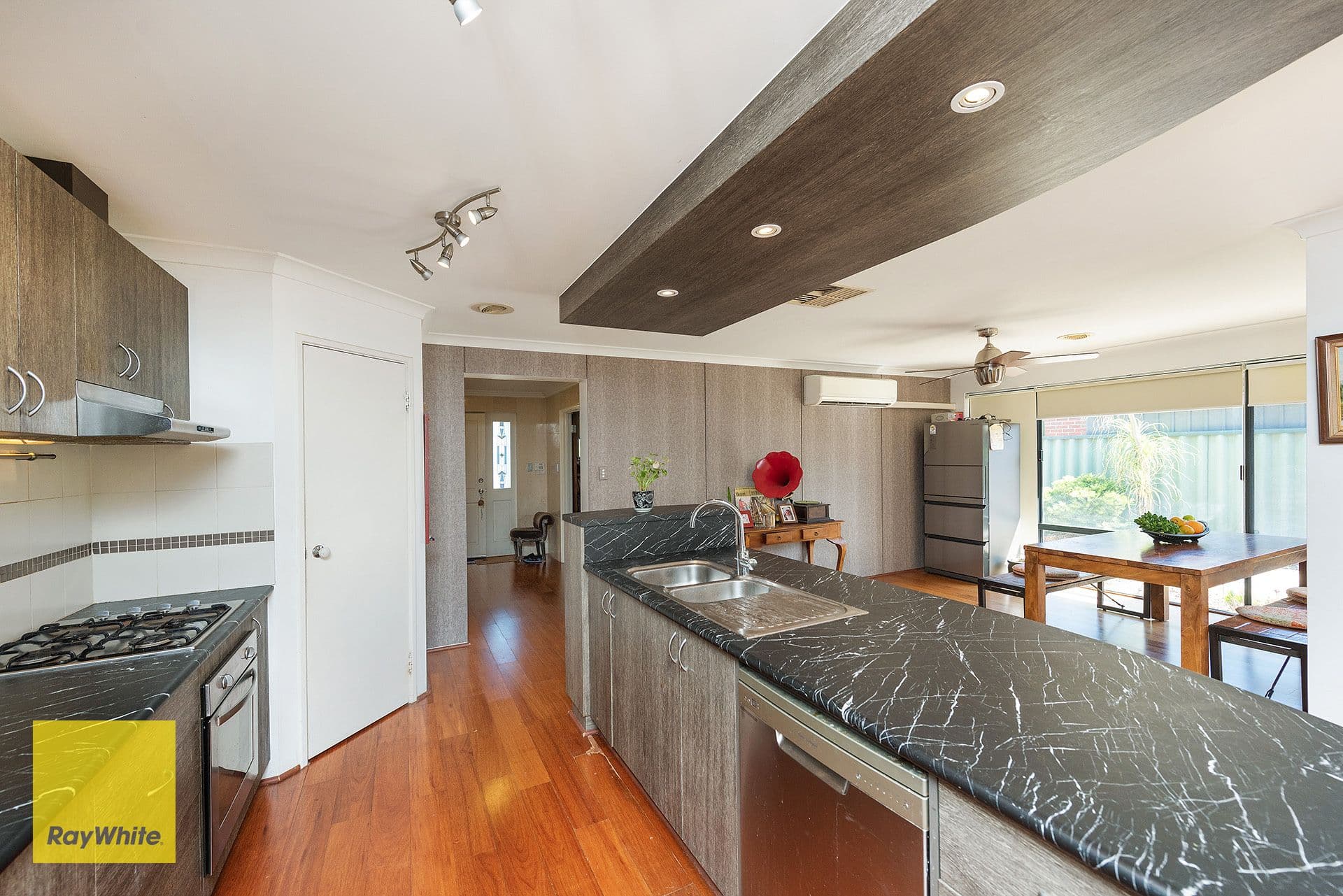 29 Fleet Circle, High Wycombe WA 6057, High Wycombe - Thumbnail 8