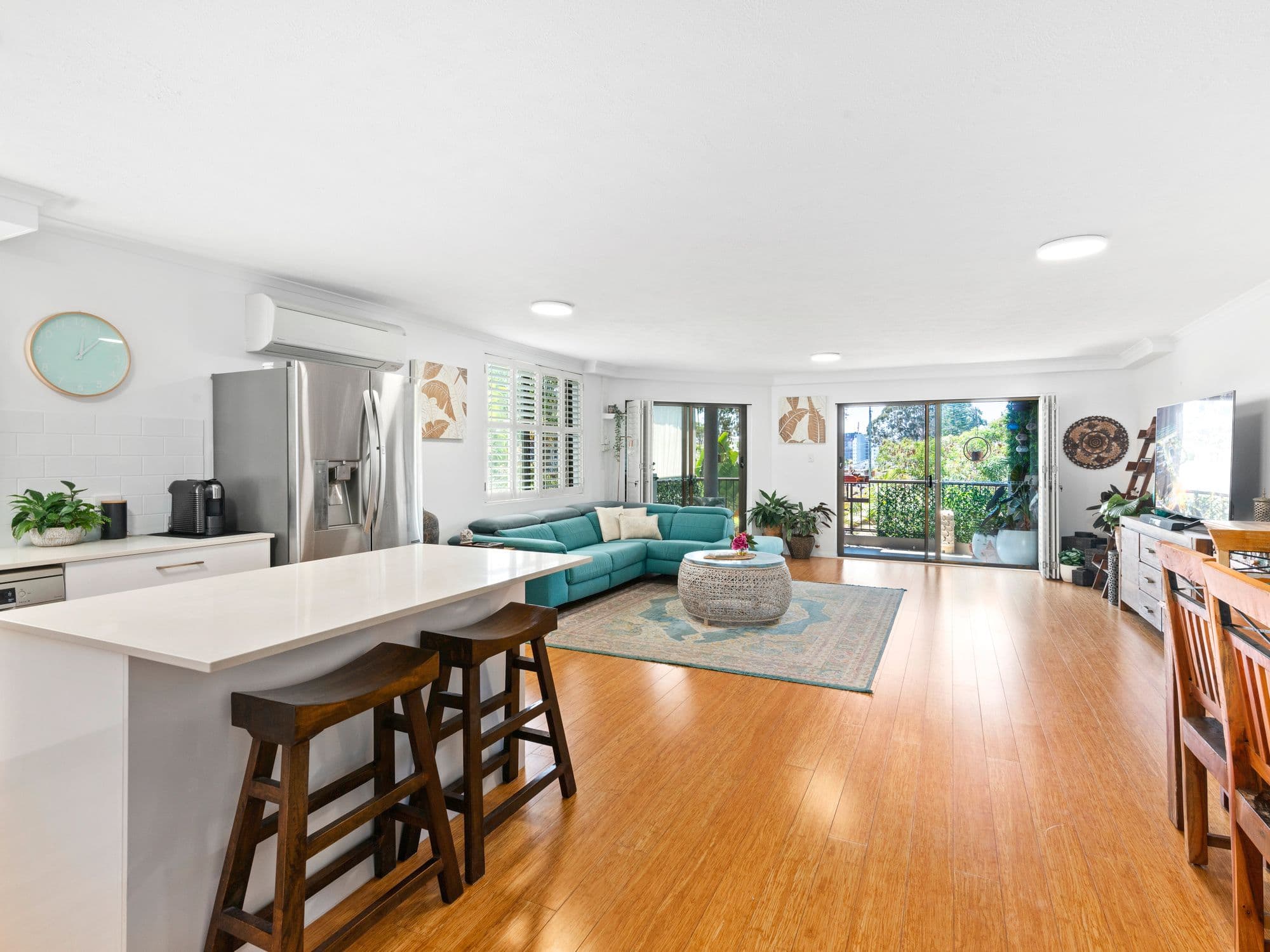 21 Hill Avenue, Burleigh Heads QLD 4220, Burleigh Heads - Image 1