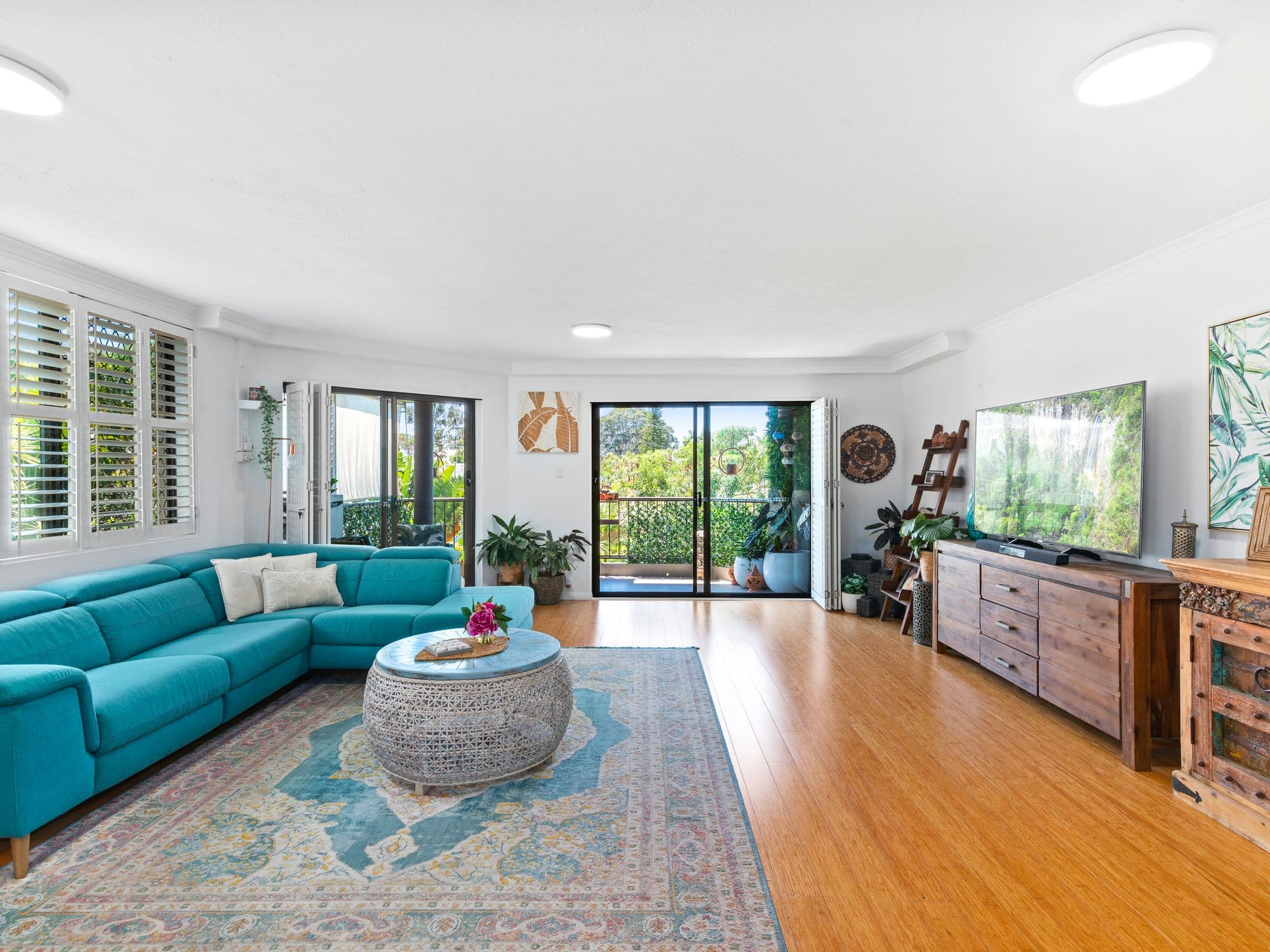 21 Hill Avenue, Burleigh Heads QLD 4220, Burleigh Heads - Thumbnail 2