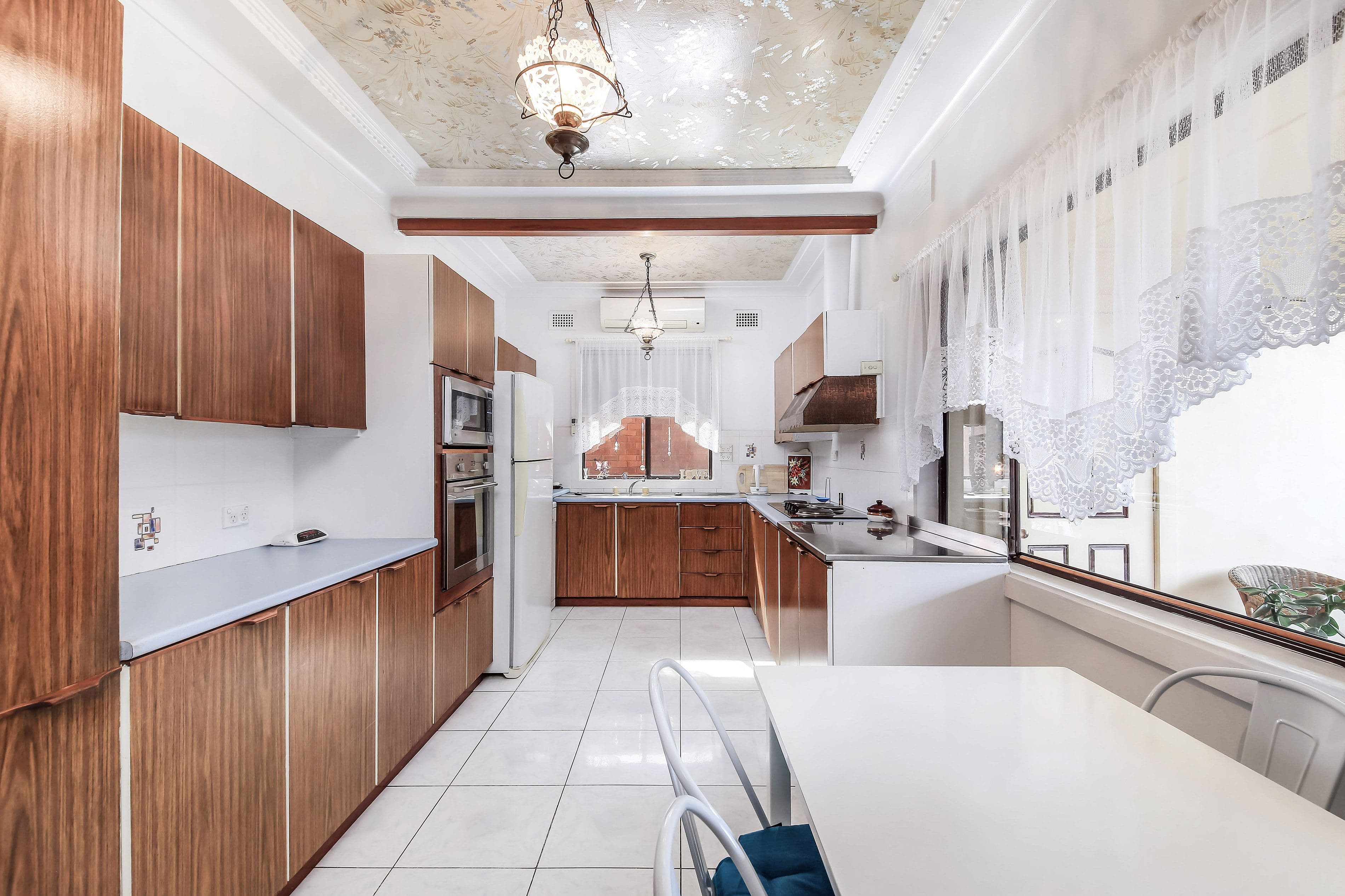 53 Auburn Road, Regents Park - Thumbnail 2