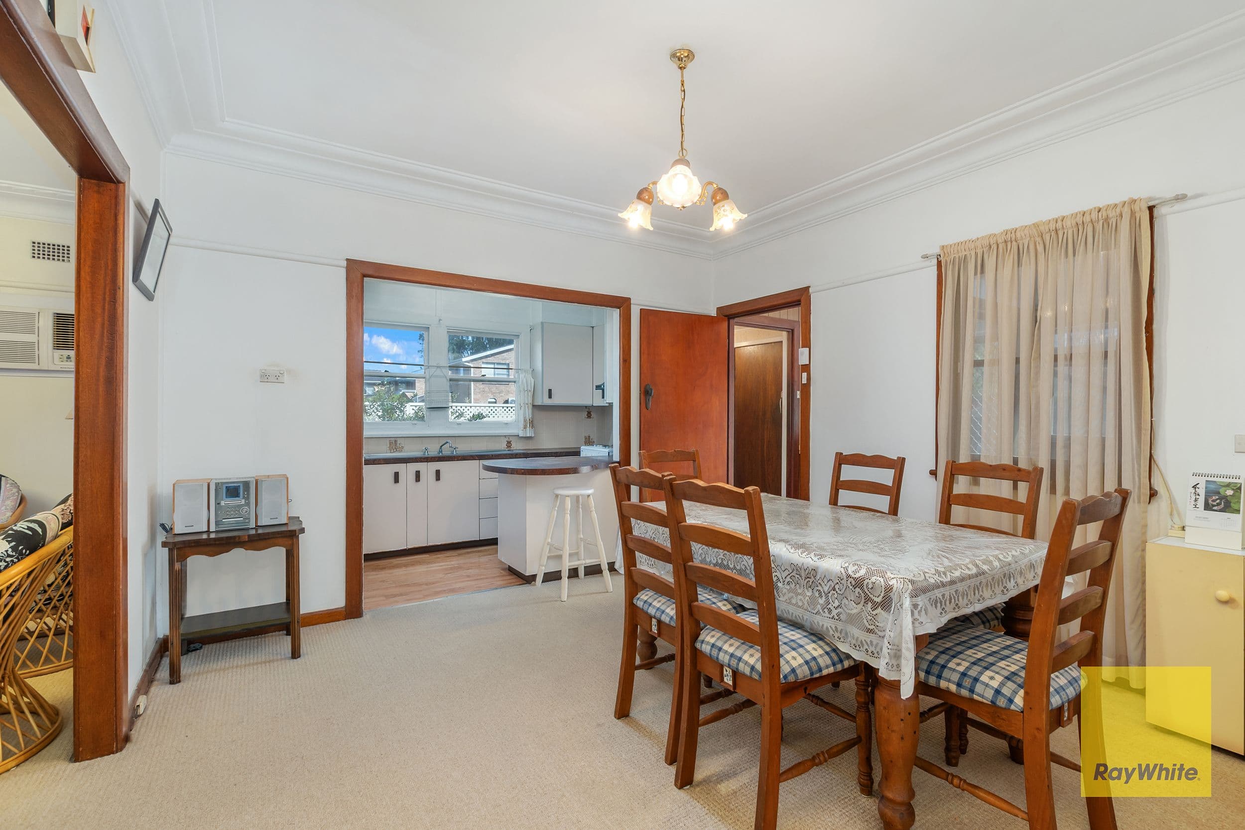 247 Ocean Beach Road, Umina Beach NSW 2257, Umina Beach - Thumbnail 5