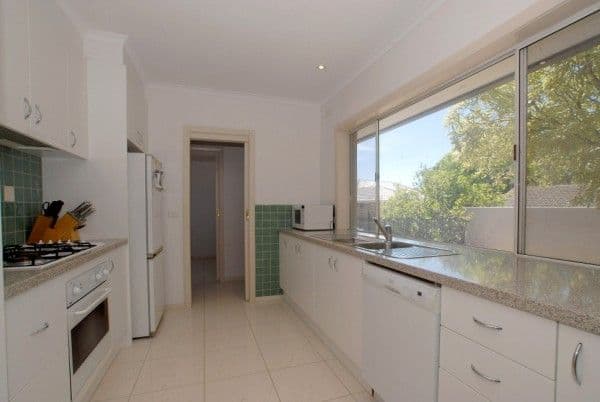 1 Waterman Place, FRANKSTON SOUTH VIC 3199, Frankston - Thumbnail 5
