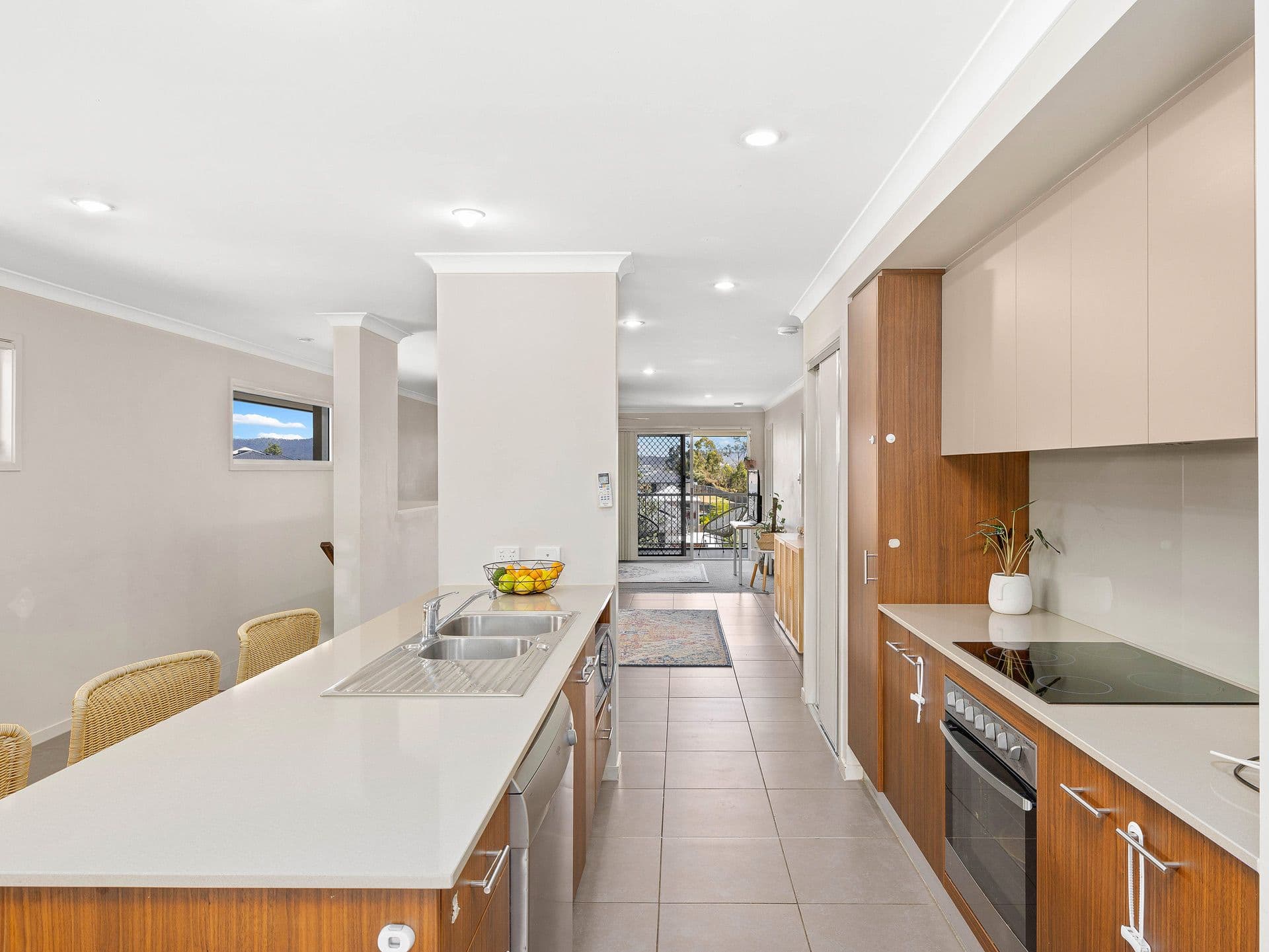 41 Treetops Avenue, Springfield Lakes QLD 4300, Springfield Lakes - Thumbnail 2