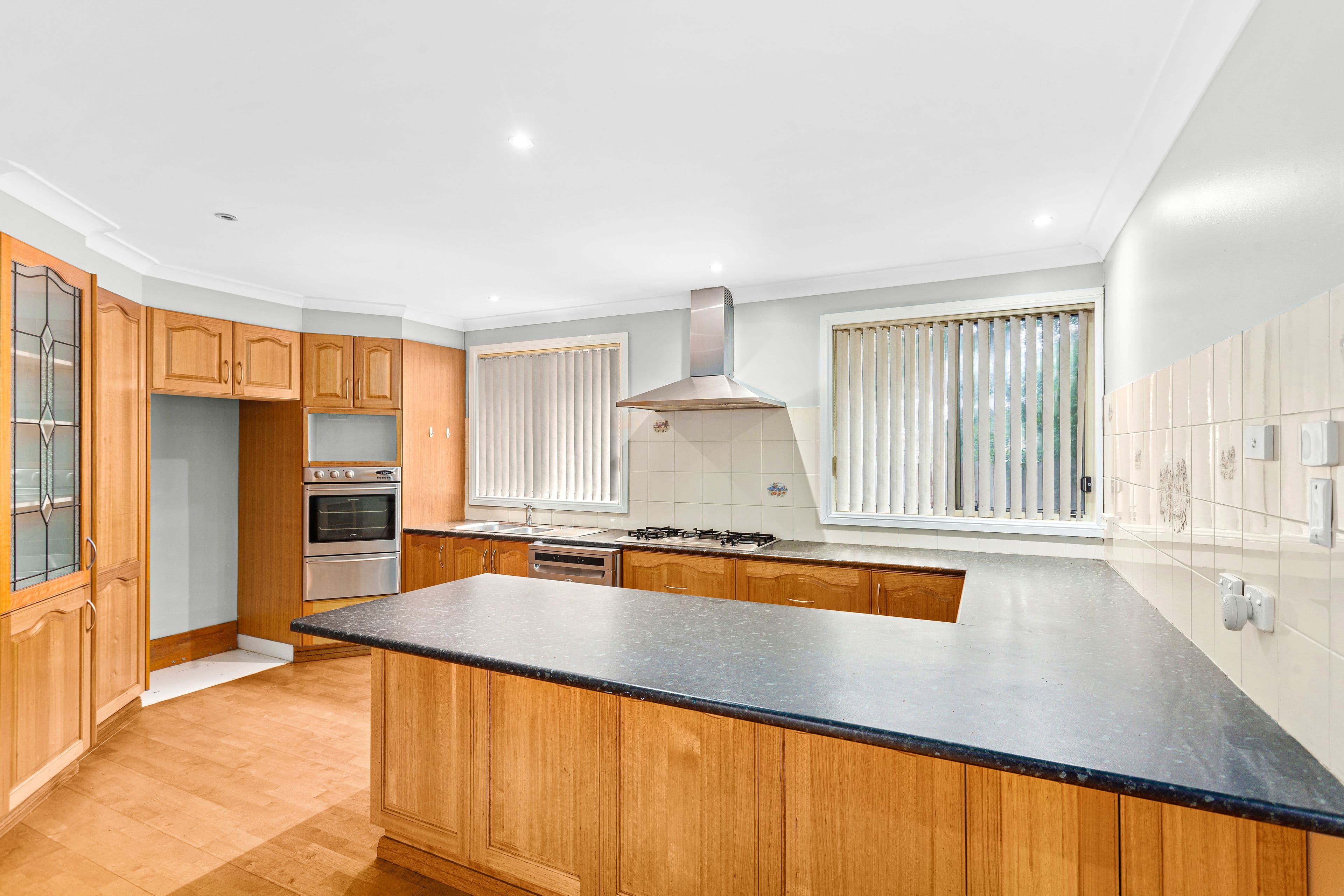 48 Kingston Street, Oak Flats NSW 2529, Oak Flats - Thumbnail 2