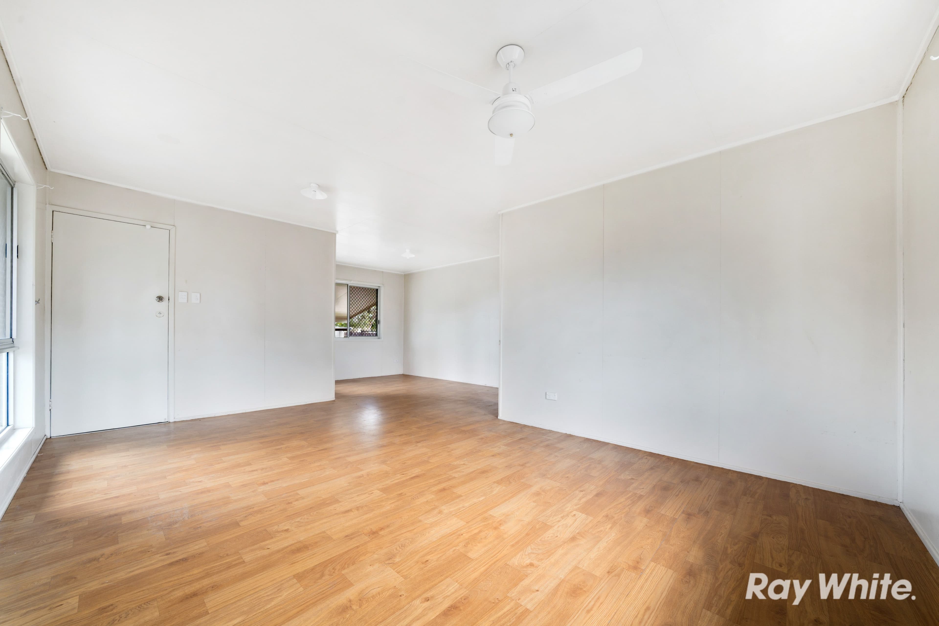 13 Jackson Street, Eagleby QLD 4207, Eagleby - Thumbnail 4