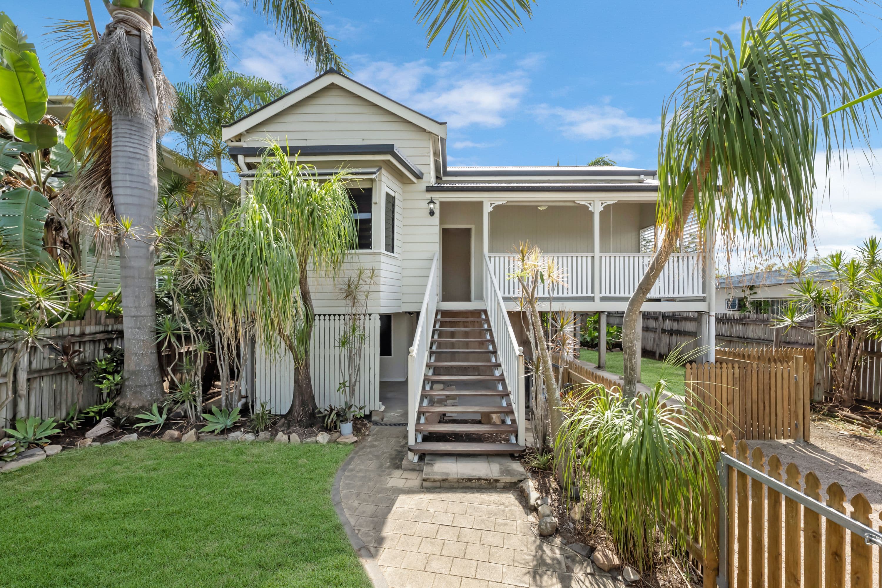 10 Fourteenth Avenue, Railway Estate QLD 4810, Railway Estate - Thumbnail 2