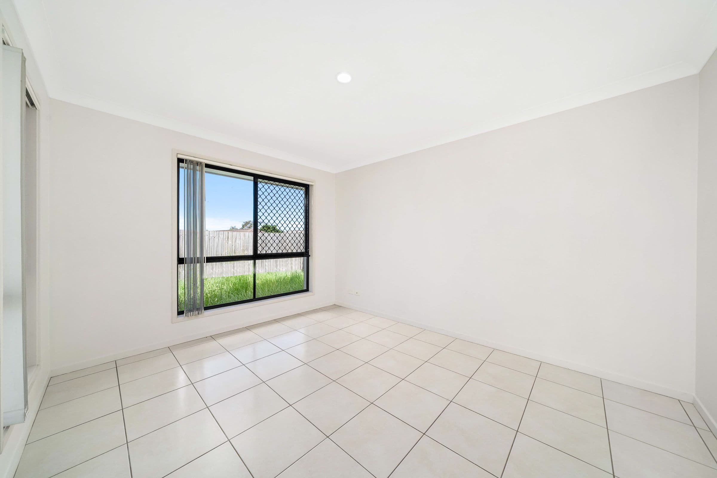 14 Severn Crescent, North Lakes QLD 4509, North Lakes - Thumbnail 5
