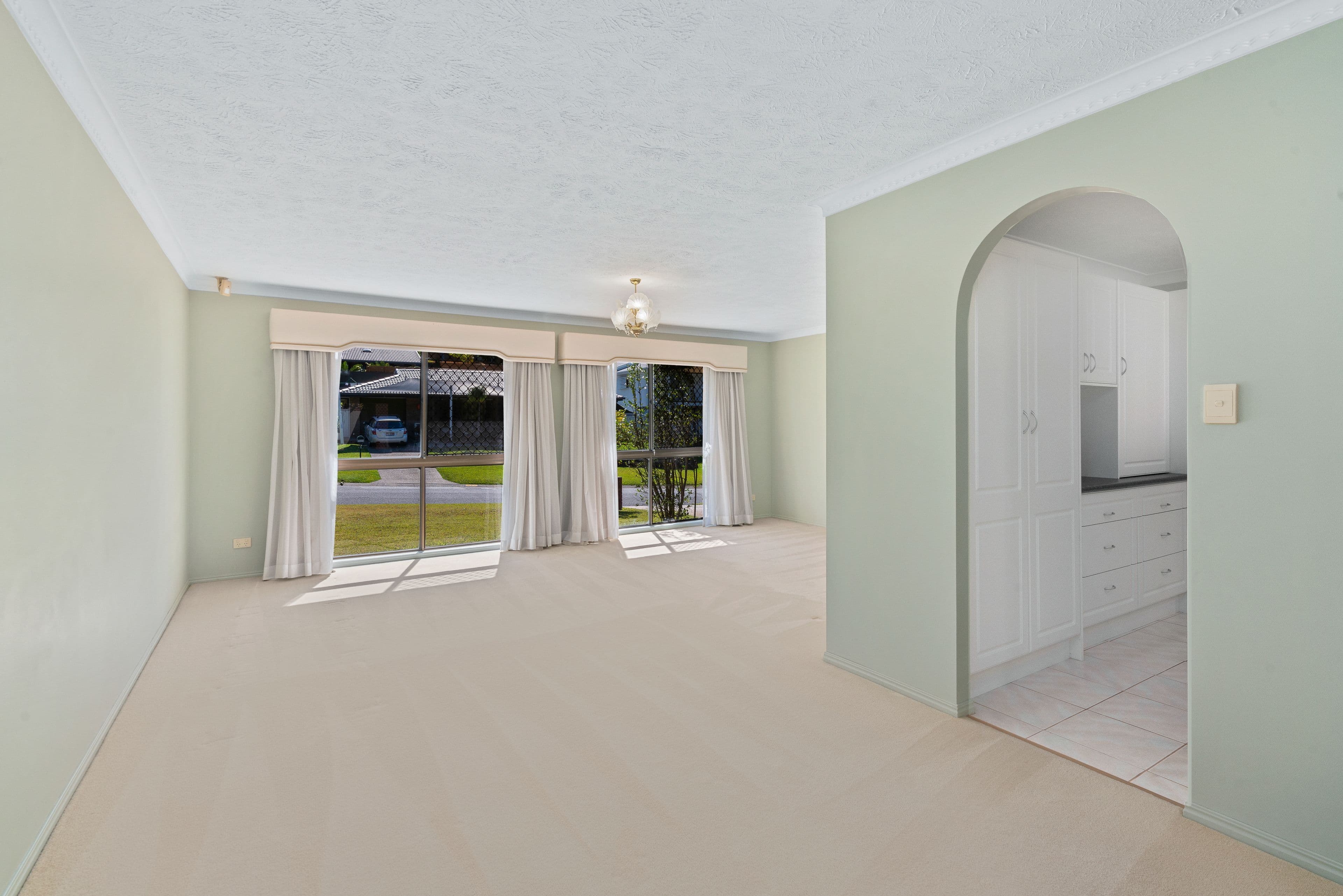 8 Foothill Street, Elanora QLD 4221, Elanora - Thumbnail 7