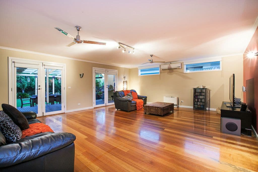 85 Crookston Road, Reservoir VIC 3073, Reservoir - Thumbnail 2