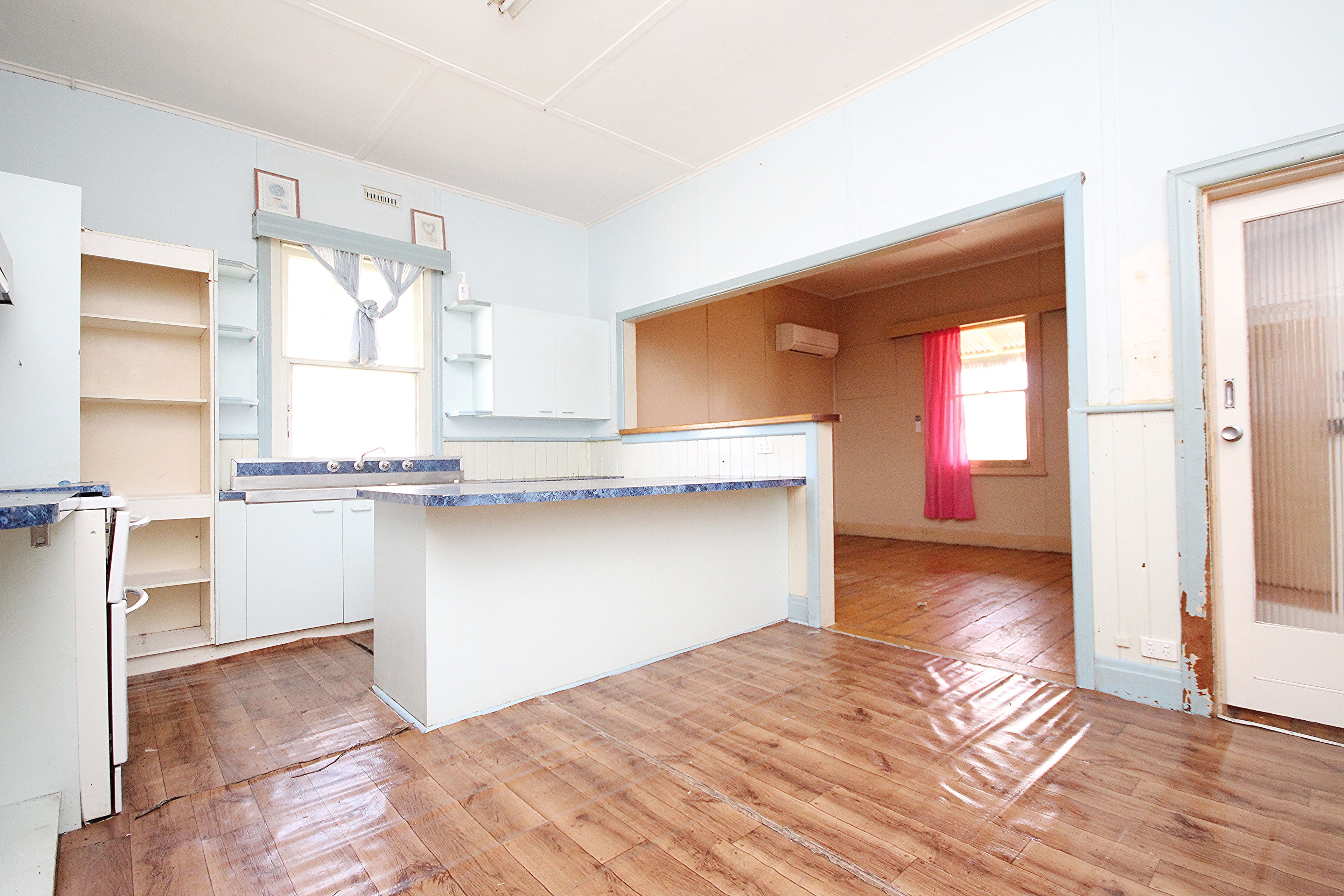 82 Beaumont Road, Berwick VIC 3806, Berwick - Thumbnail 2