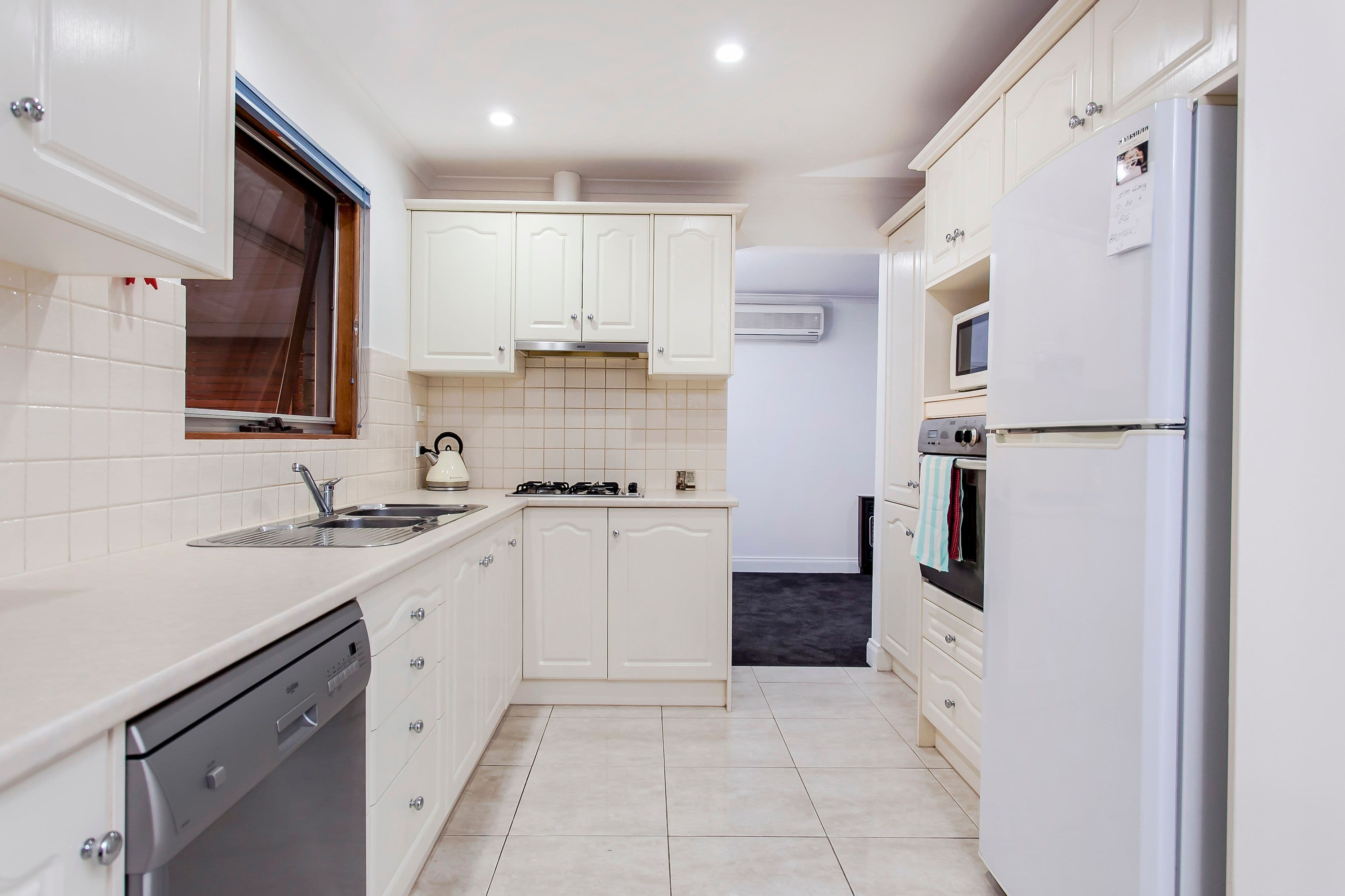 15 Kyre Street, Aberfoyle Park SA 5159, Aberfoyle Park - Thumbnail 8