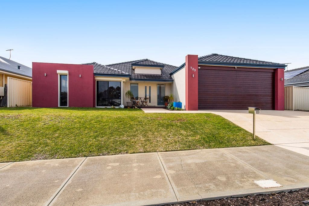 123 Arpenteur Drive, Baldivis WA 6171, Baldivis - Thumbnail 2