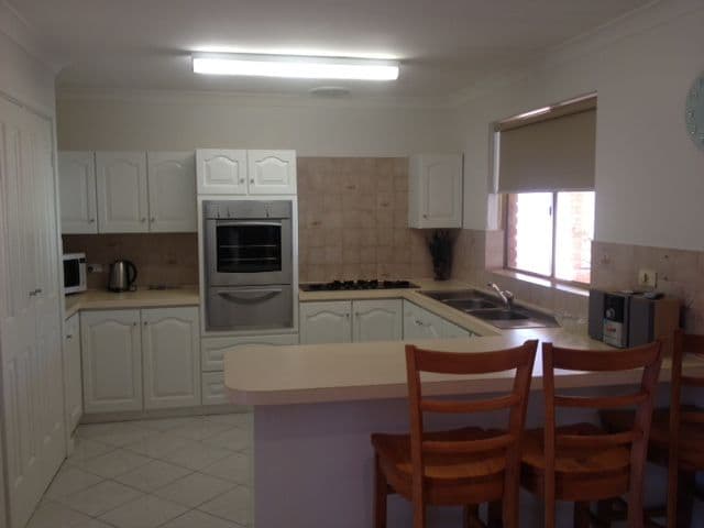 8 Pinner Place, TARCOOLA BEACH WA 6530, Tarcoola Beach - Thumbnail 4