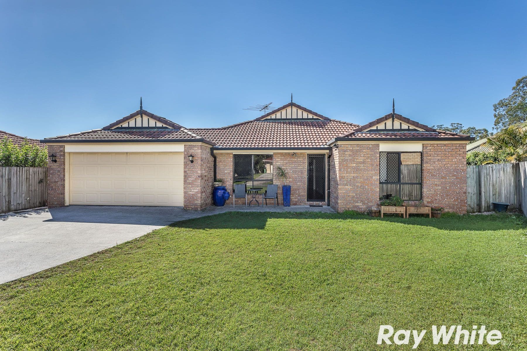 15 Blaxland Place, Narangba QLD 4504, Narangba - Thumbnail 2