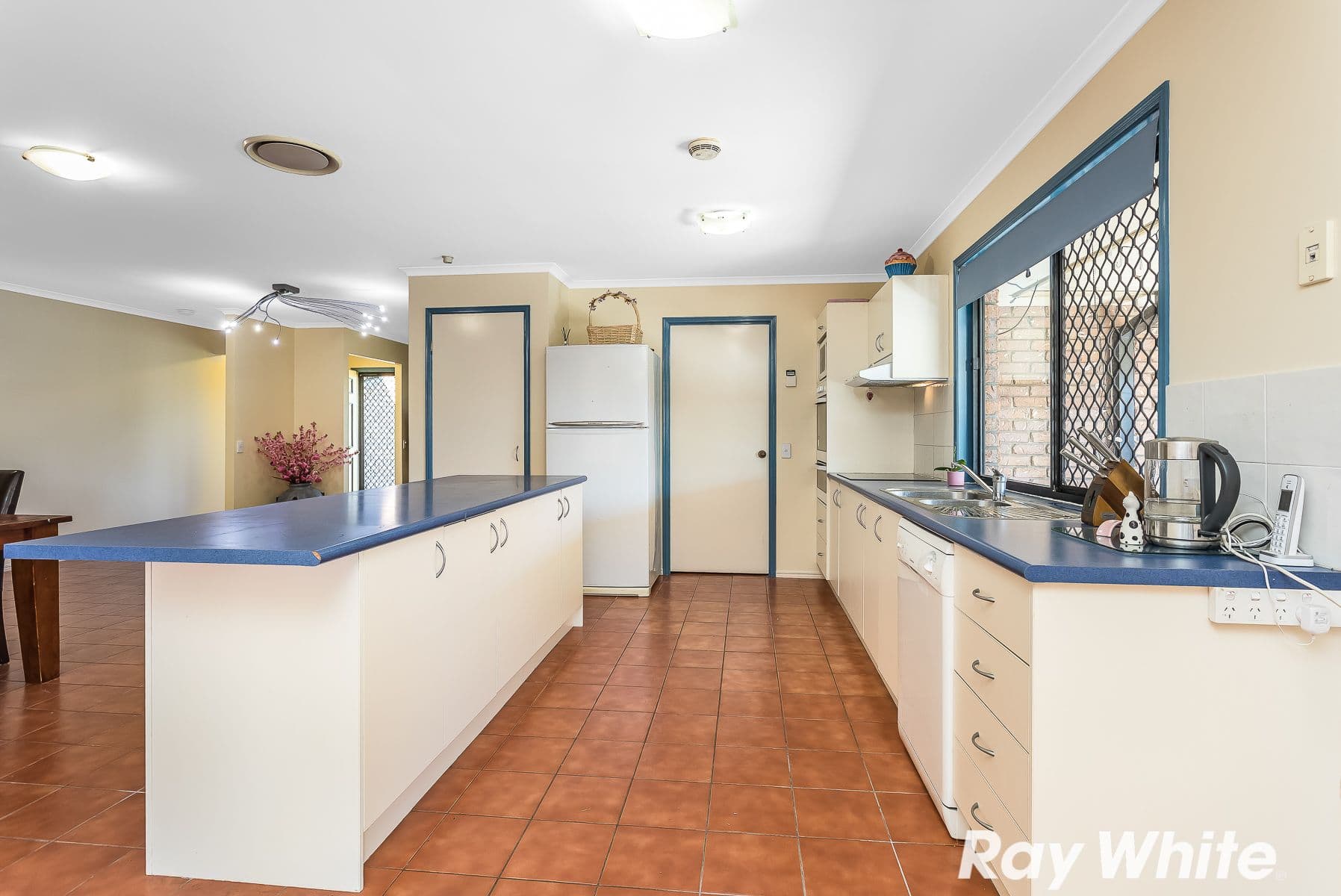 15 Blaxland Place, Narangba QLD 4504, Narangba - Thumbnail 3