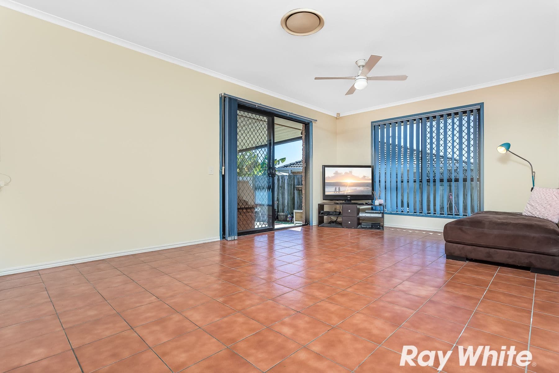 15 Blaxland Place, Narangba QLD 4504, Narangba - Thumbnail 6