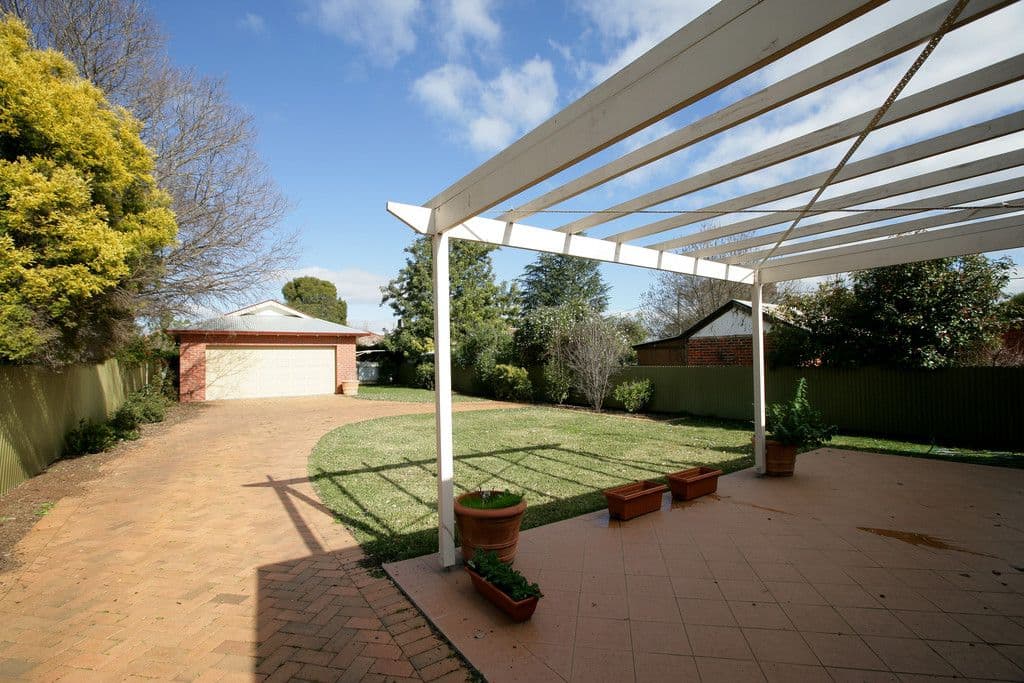 18 Lindsay Street, Turvey Park - Thumbnail 4