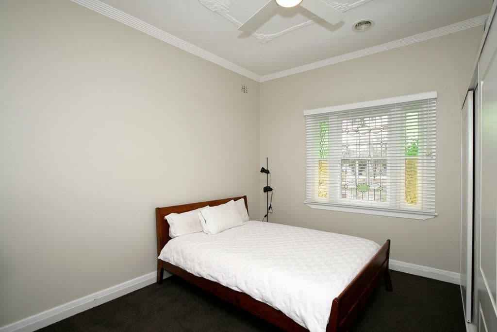 18 Lindsay Street, Turvey Park - Thumbnail 6