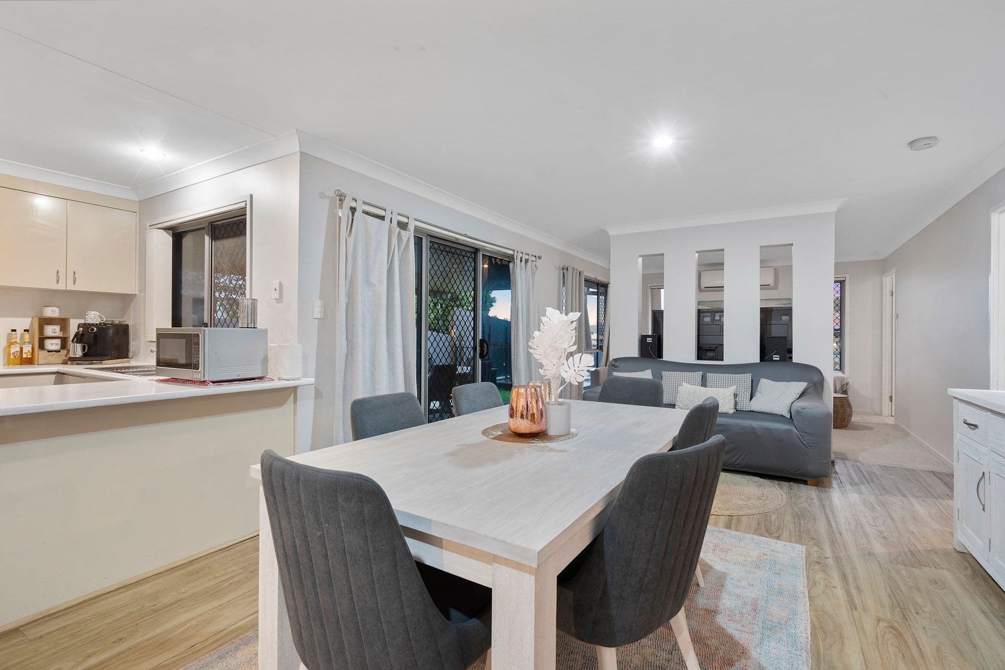 13 Webcke Avenue, Crestmead QLD 4132, Crestmead - Thumbnail 5