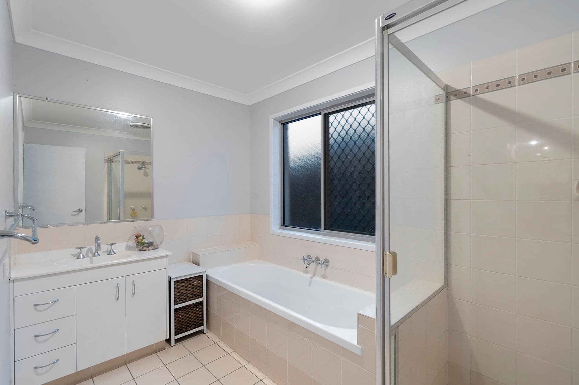 13 Webcke Avenue, Crestmead QLD 4132, Crestmead - Thumbnail 8
