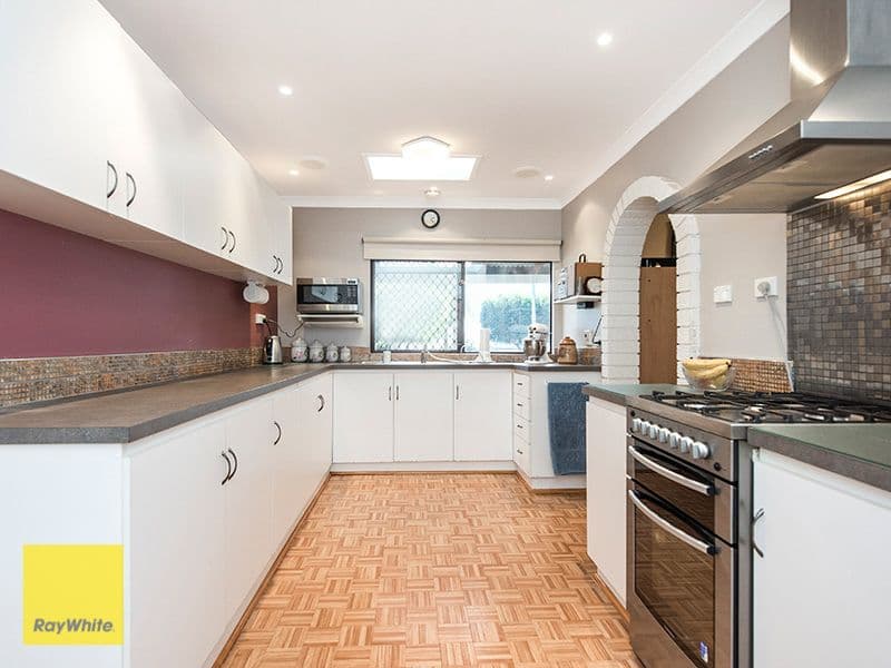 47 Lyndhurst Road, Kalamunda WA 6076, Kalamunda - Thumbnail 8