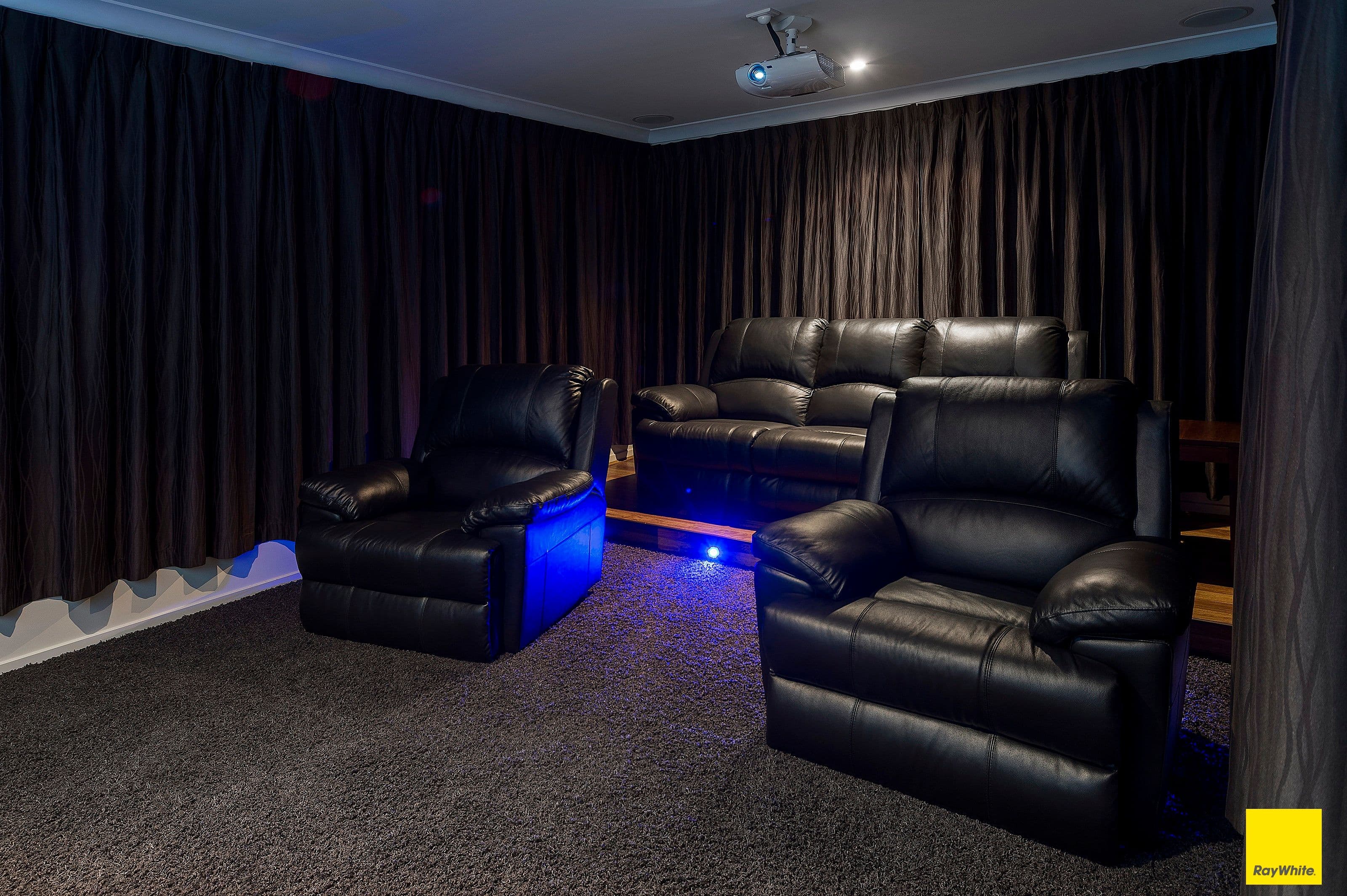 17 Village High Crescent, Coomera Waters QLD 4209, Coomera - Thumbnail 3
